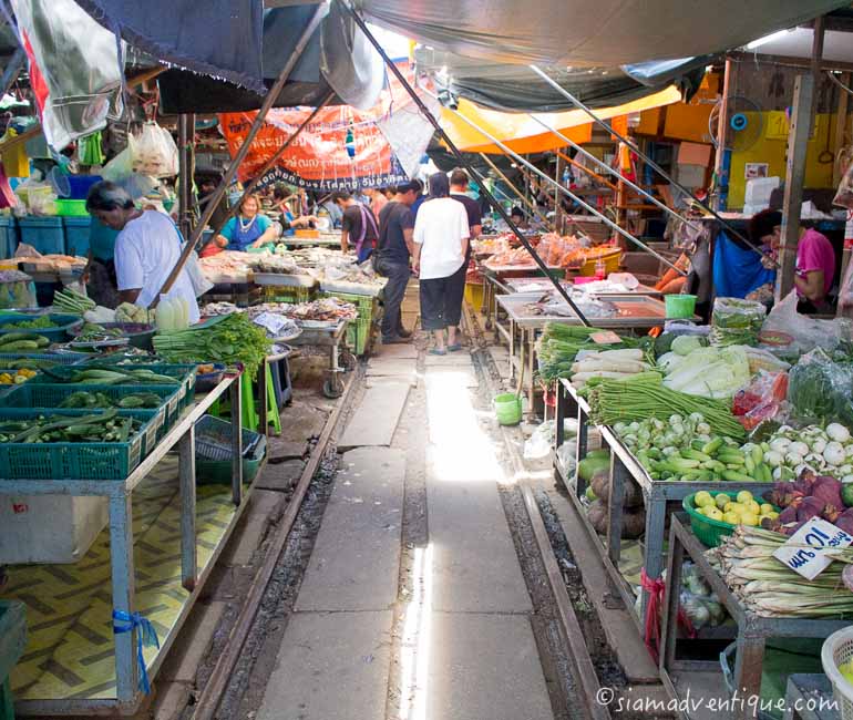 Damnoen Saduak & Railway Market – Thailand Tours & Travel | Siam Adventique
